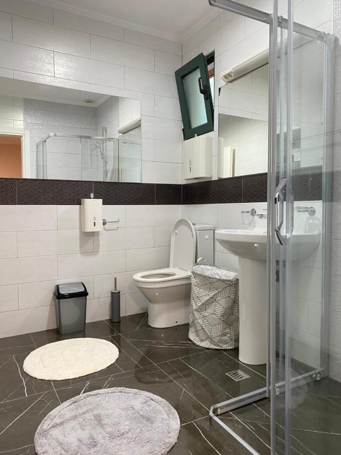 Aquata Apartments Tivat Exterior foto